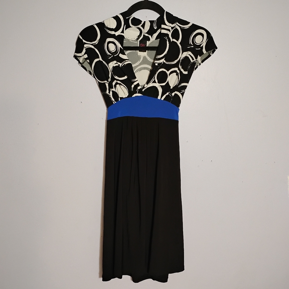 Wrapper Black and Blue A-line Midi Dress